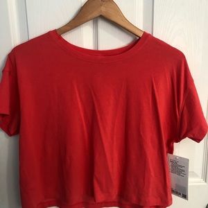 Lululemon cates tee size 8